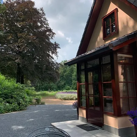 Romantisch Gastenverblijf 'Het Vogelhuisje' Lunteren Exterior photo